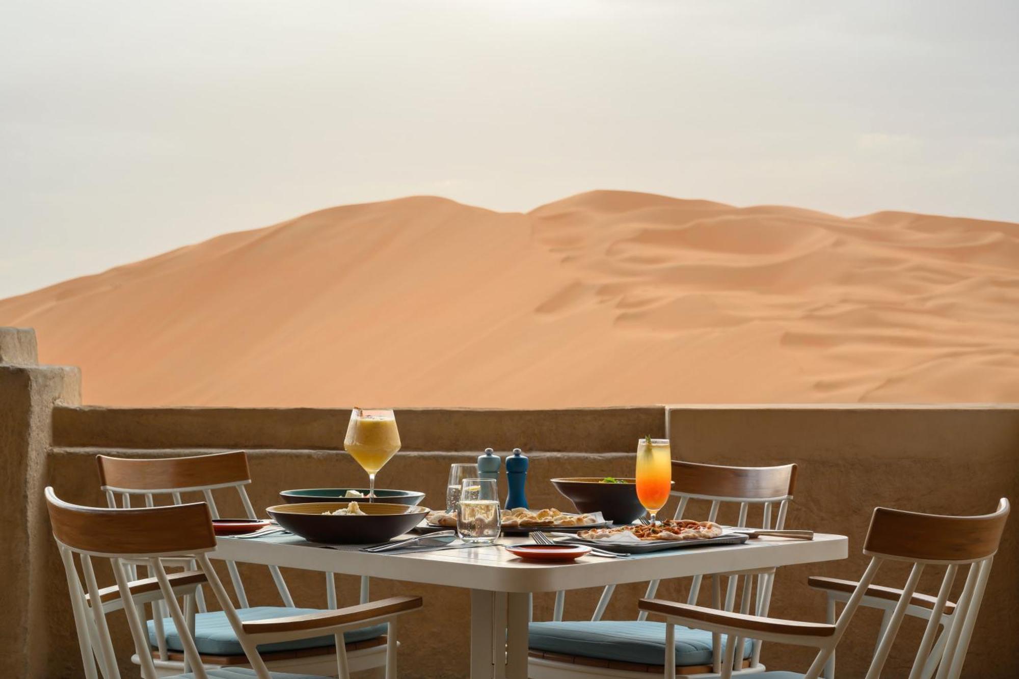 Anantara Qasr al Sarab Desert Resort Jereirah Exterior foto
